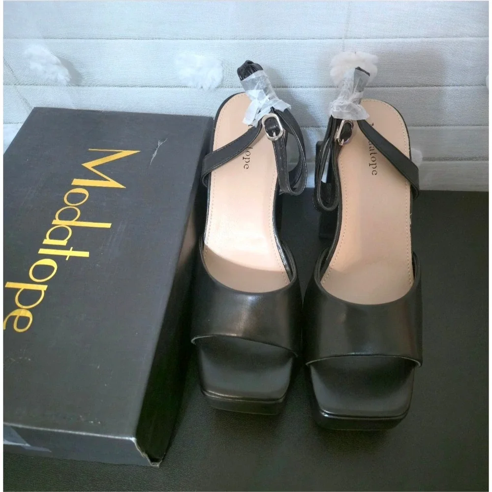 Modatope black platform